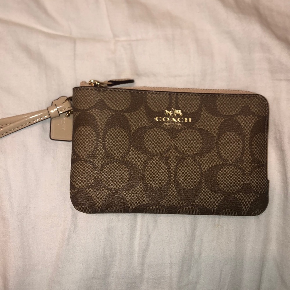 Authentic Coach Wristlet